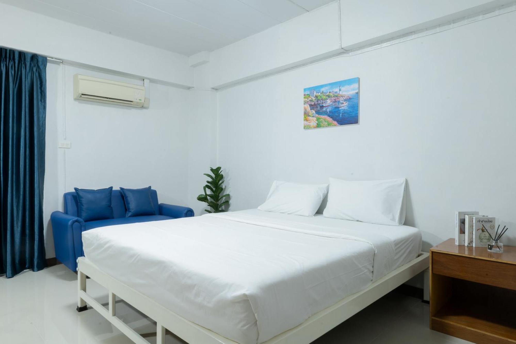 Nicha Residence Hotel Bangkok Ngoại thất bức ảnh